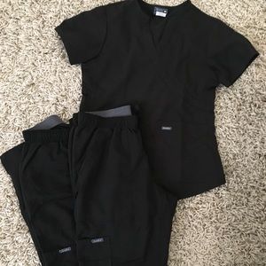 Black Sanibel scrubs